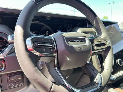 New 2026 GMC Yukon Denali AWD/4WD image 34