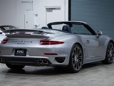 Used 2015 Porsche 911 Turbo w/ Sport Chrono Package AWD/4WD image 6