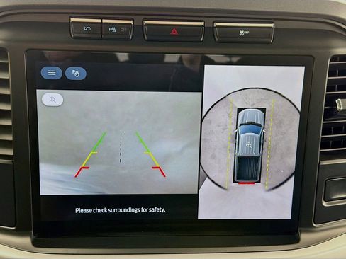 Used 2023 Ford F150 Lightning XLT image 32