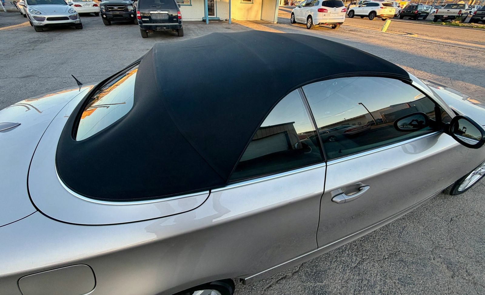 Used 2012 BMW 128i Convertible RWD image 18