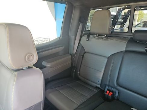 Used 2024 Chevrolet Silverado 1500 ZR2 w/ Technology Package AWD/4WD image 12