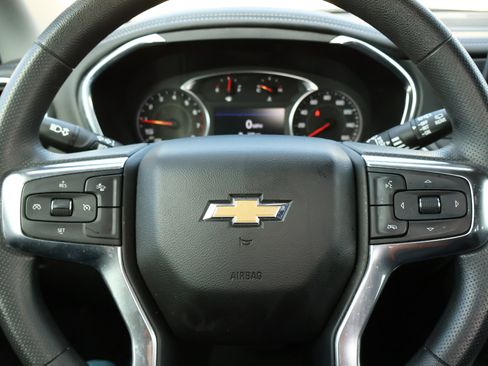 Certified 2024 Chevrolet Blazer LT w/ Convenience Package image 12