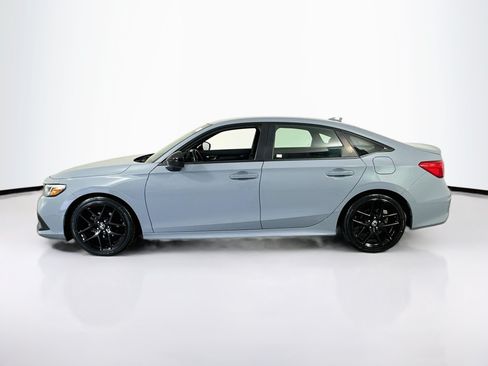 Used 2023 Honda Civic Sport image 8