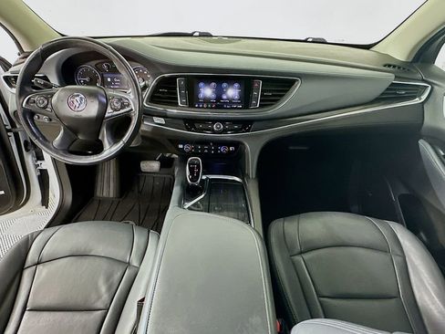 Used 2020 Buick Enclave Premium w/ Surround and Sites Package AWD/4WD image 3