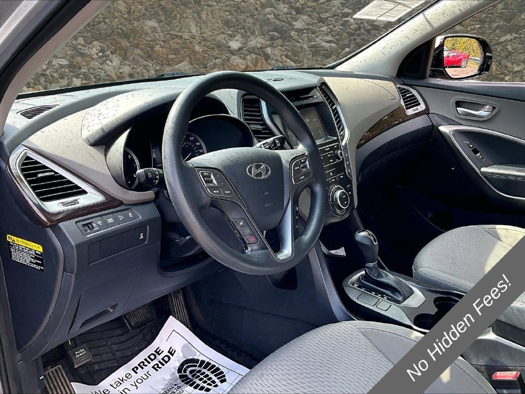 Used 2019 Hyundai Santa Fe XL SE AWD/4WD image 11
