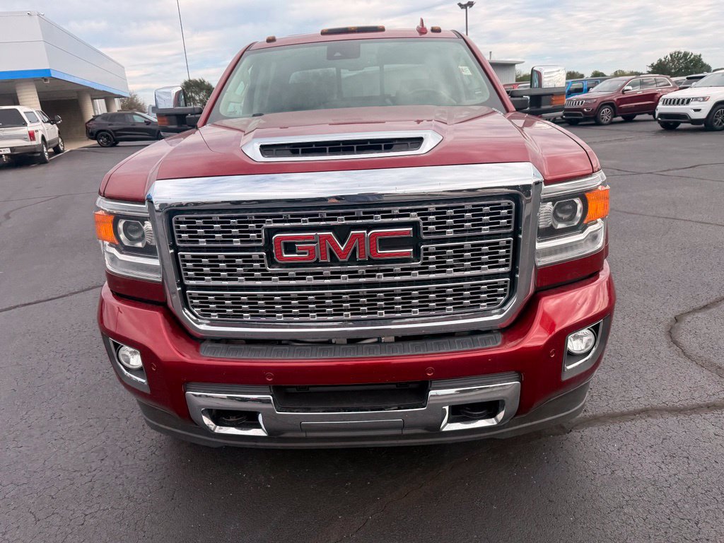 Used 2018 GMC Sierra 2500 Denali AWD/4WD image 9