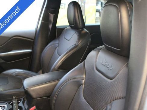 Used 2019 Jeep Cherokee Limited w/ Safetytec Group AWD/4WD image 19