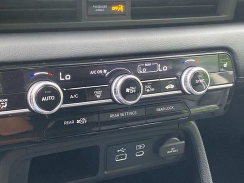 Used 2023 Honda Pilot EX-L image 27