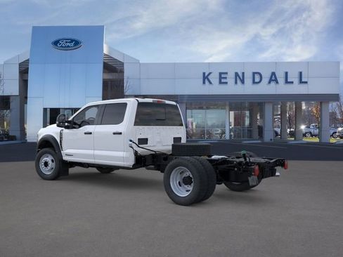 New 2026 Ford F550 4x4 Crew Cab image 4