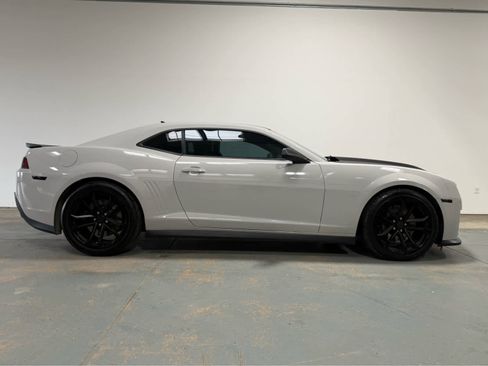 Used 2015 Chevrolet Camaro ZL1 image 6
