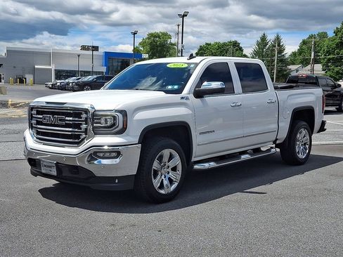 Used 2018 GMC Sierra 1500 SLT AWD/4WD image 3