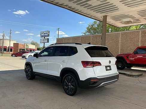 Used 2023 Volkswagen Taos S w/ Driver Assistance Package image 7