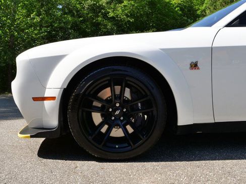 Used 2023 Dodge Challenger R/T Scat Pack image 11