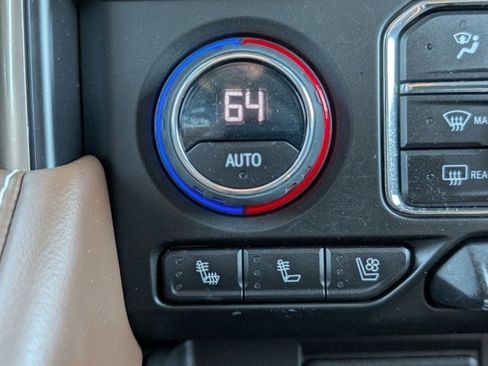 Used 2023 Chevrolet Tahoe High Country image 22