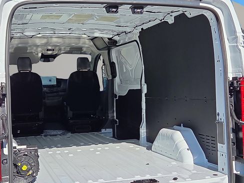 New 2026 Ford Transit 250 Low Roof AWD image 9