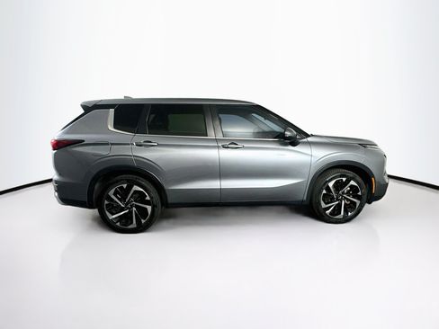 Used 2024 Mitsubishi Outlander SE FWD image 10