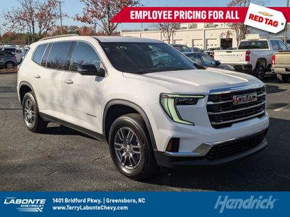 Used 2025 GMC Acadia Elevation