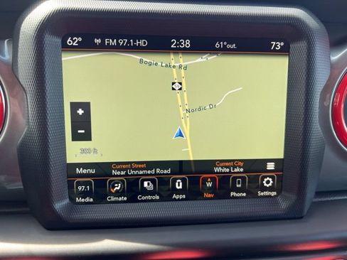 Used 2022 Jeep Wrangler Unlimited Sahara AWD/4WD image 22