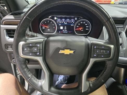 Used 2021 Chevrolet Tahoe Premier AWD/4WD image 45