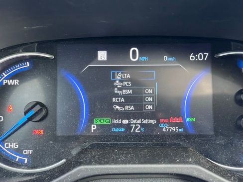 Used 2023 Toyota RAV4 XLE w/ Convenience Package image 14