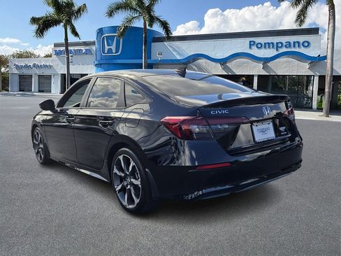 Certified 2025 Honda Civic Sport Touring image 5