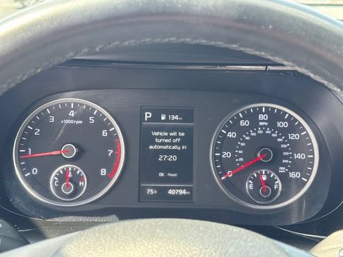 Used 2024 Kia K5 GT FWD image 18