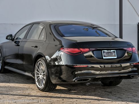 Used 2023 Mercedes-Benz S 580 4MATIC Sedan w/ AMG Line image 8