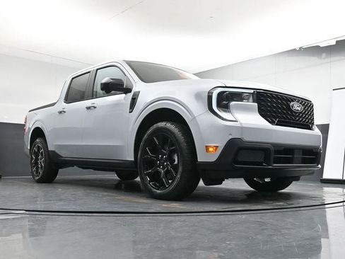 New 2026 Ford Maverick Lariat w/ Black Appearance Package AWD/4WD image 29