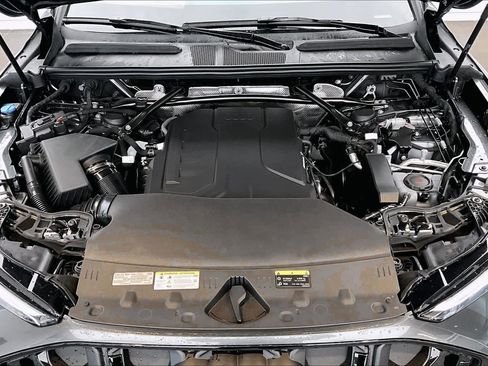 New 2026 Audi Q5 Premium Plus AWD/4WD image 16
