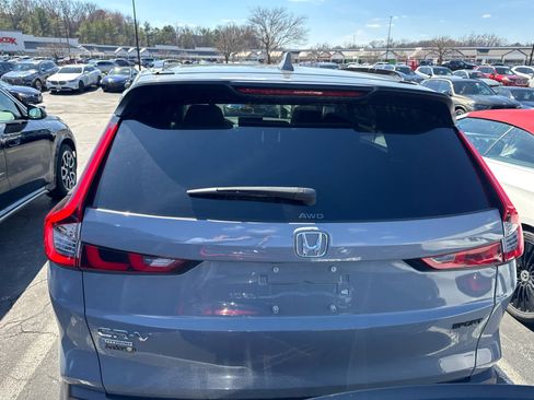 Used 2024 Honda CR-V Sport image 5