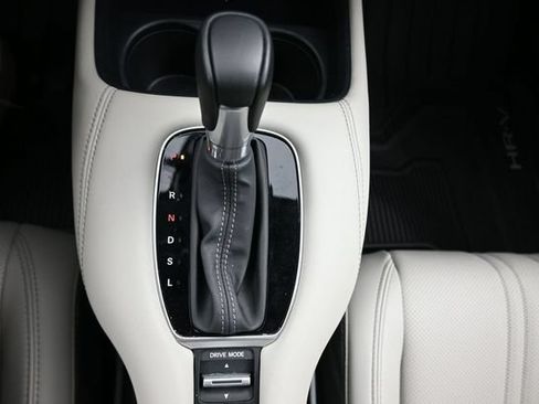 Used 2026 Honda HR-V EX-L image 18