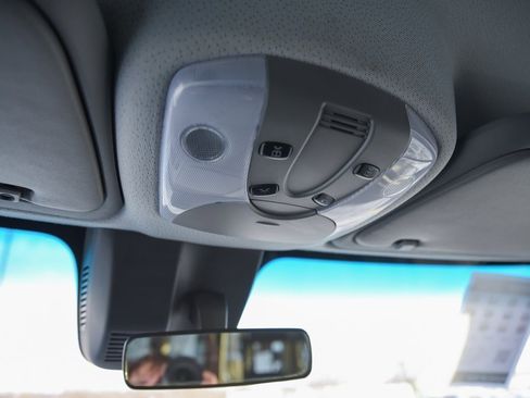 Used 2016 Mercedes-Benz Sprinter 2500 image 22