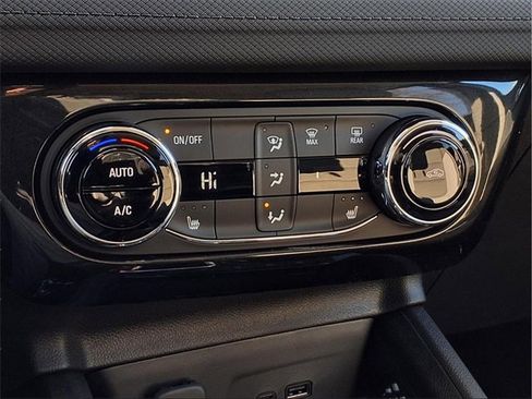 New 2026 Chevrolet TrailBlazer LT w/ Convenience Package image 8