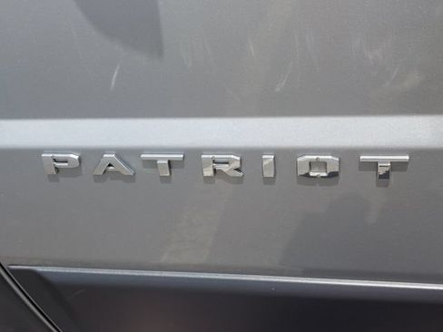 Used 2017 Jeep Patriot High Altitude FWD image 33