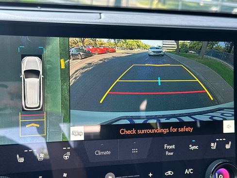 Used 2025 Lexus TX 500h AWD w/ Technology Package image 26