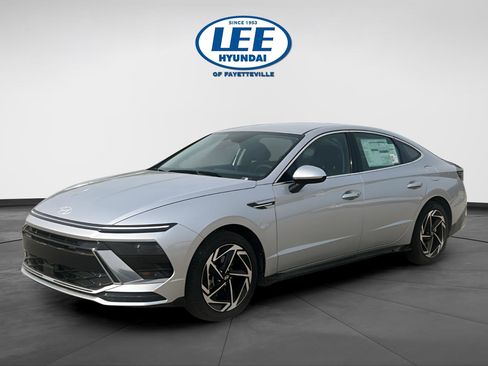 New 2026 Hyundai Sonata SEL FWD image 8