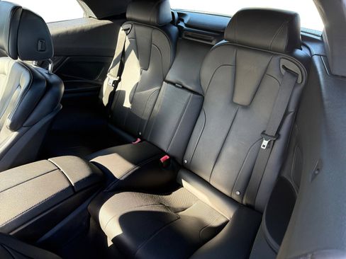 Used 2013 BMW M6 Convertible w/ Executive Pkg RWD image 16
