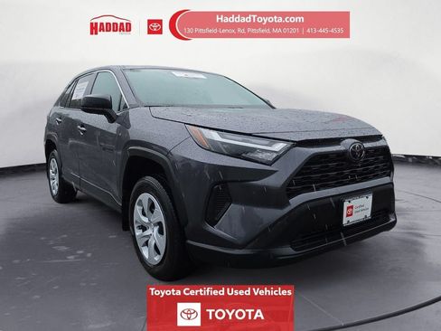 Certified 2024 Toyota RAV4 LE AWD/4WD image 8