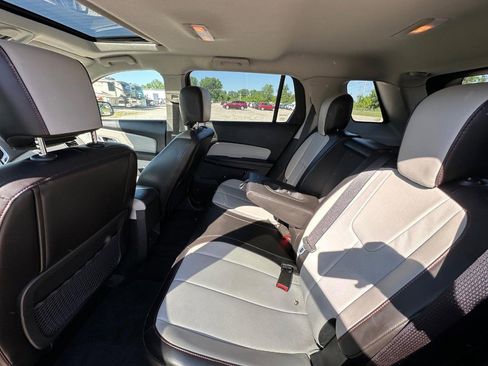 Used 2013 GMC Terrain SLT AWD/4WD image 13