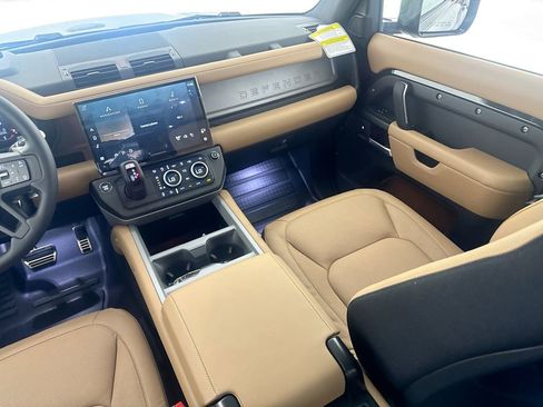 New 2026 Land Rover Defender 130 V8 AWD/4WD image 23