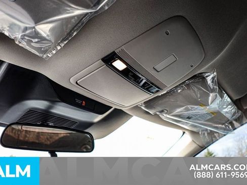 Certified 2025 Nissan Murano SV image 92