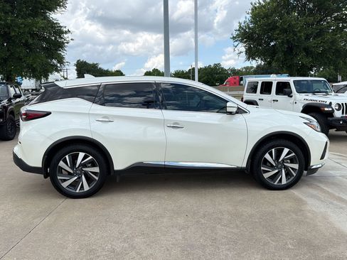 Used 2024 Nissan Murano SL FWD image 8