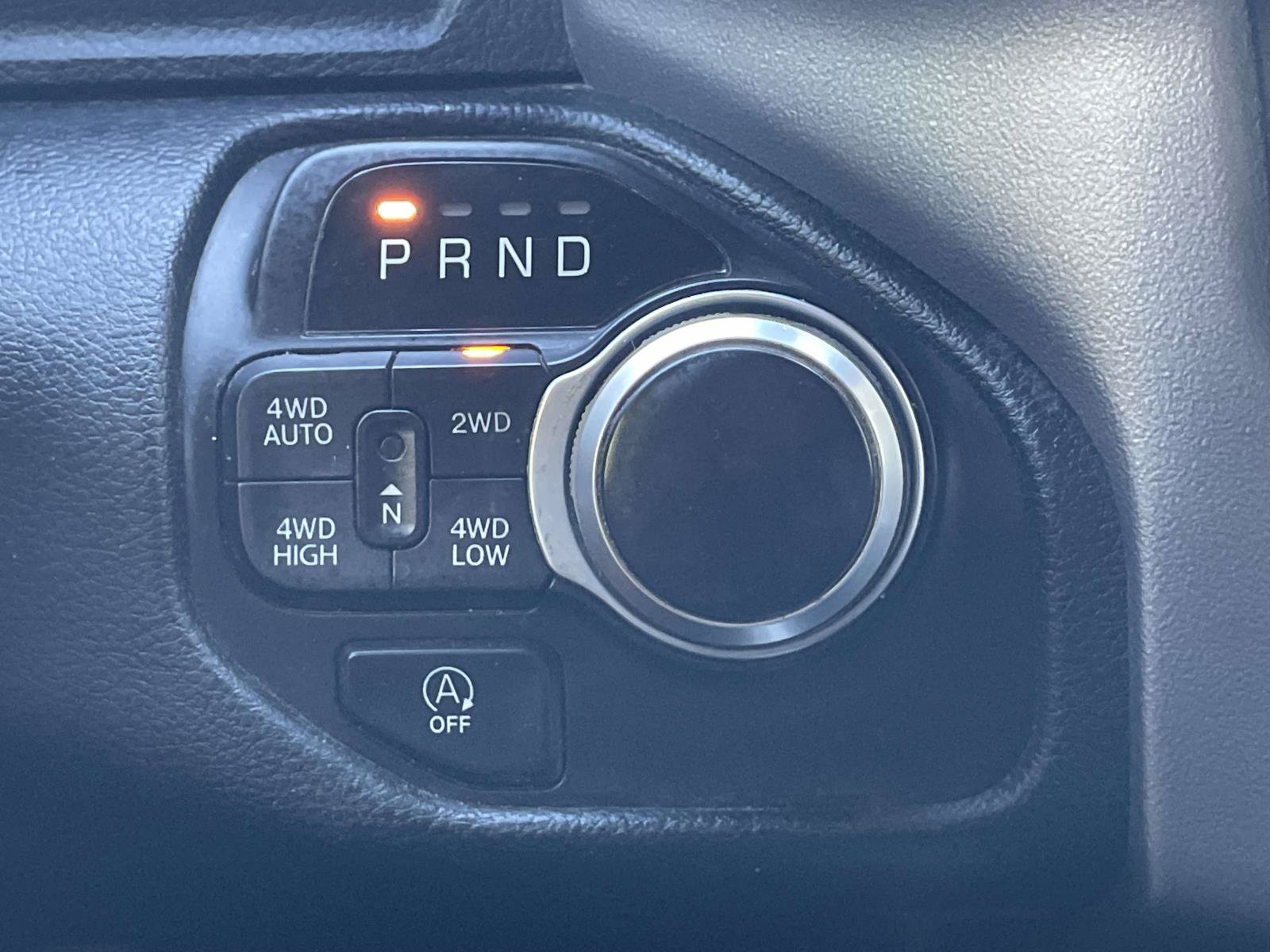 Used 2020 RAM 1500 Big Horn AWD/4WD image 32