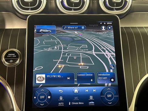 Certified 2023 Mercedes-Benz GLC 300 4MATIC image 31