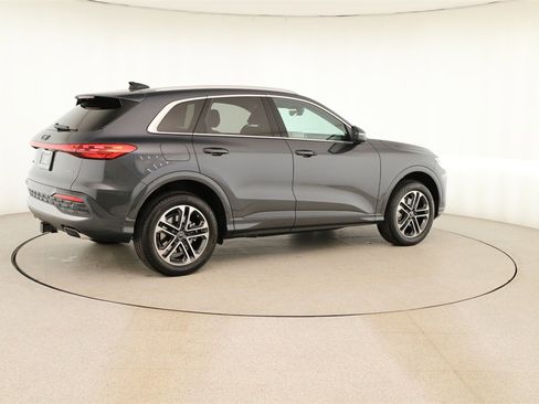 New 2025 Audi Q5 Premium image 7