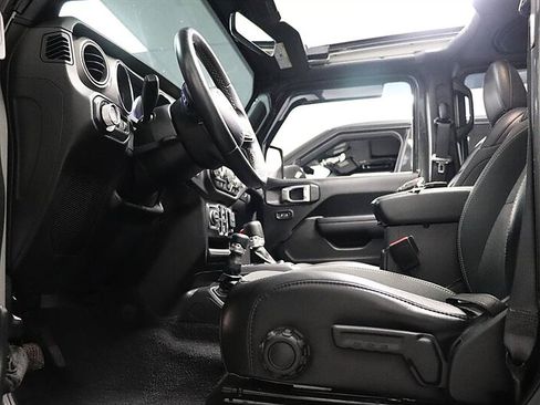 Used 2021 Jeep Wrangler Unlimited Sport AWD/4WD image 18