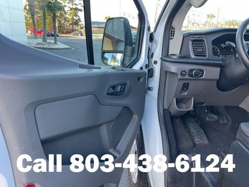 Used 2021 Ford Transit 350 XLT image 4