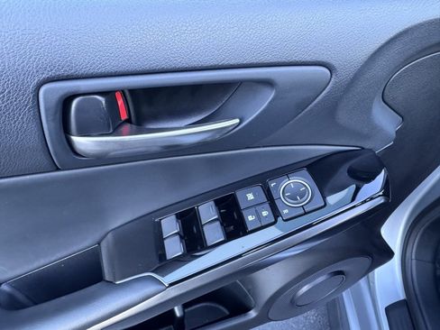 Used 2022 Lexus IS 300 image 20