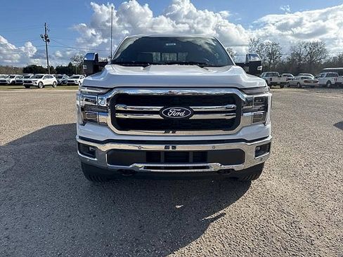 New 2025 Ford F150 Lariat w/ Equipment Group 501A Mid image 3