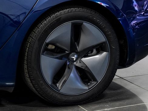 Used 2018 Tesla Model 3 Long Range image 50